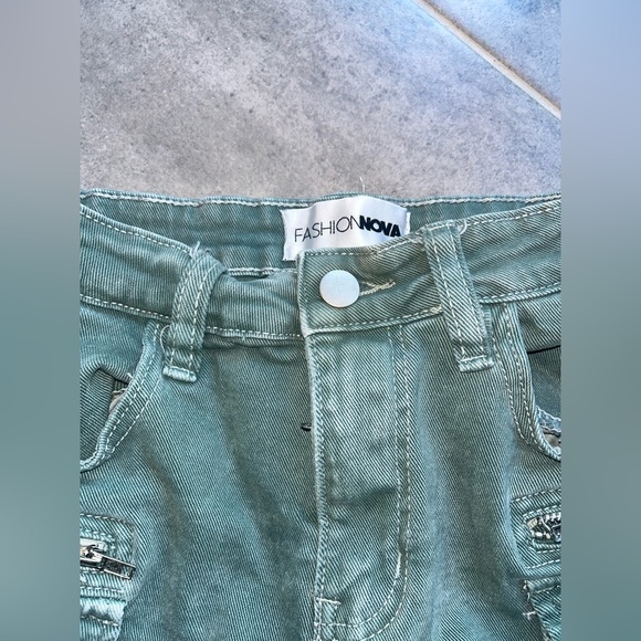 Fashion Nova Green Cargo Shorts with Distressed Hem - Picture 4 of 6